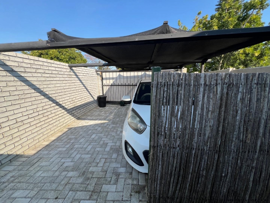 3 Bedroom Property for Sale in Greenshields Park Eastern Cape
